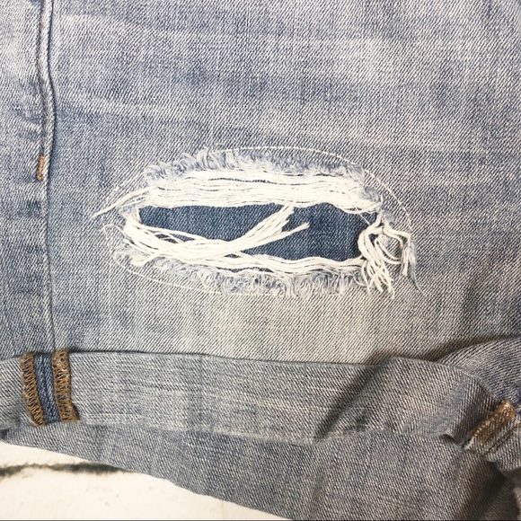 Madewell Distressed light blue Jean Shorts Size 24 - Picture 2 of 6